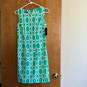 Sleeveless dress
